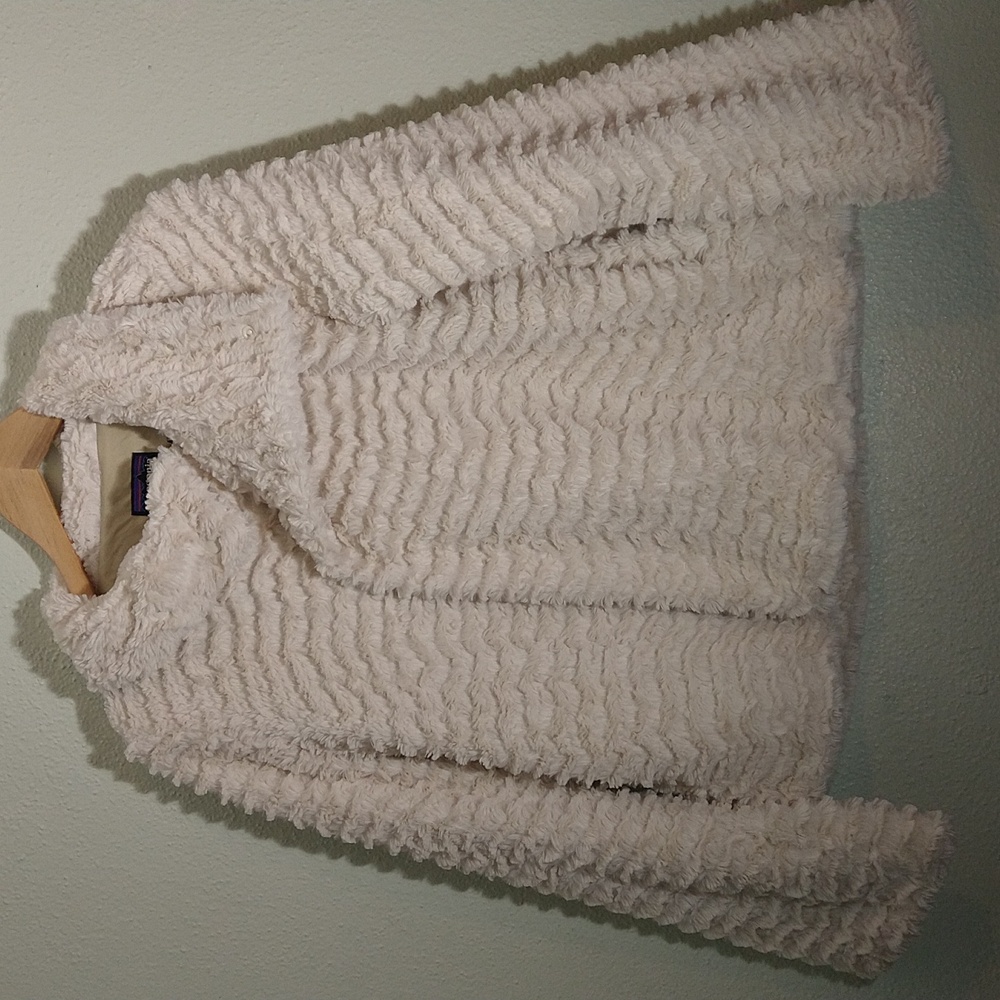 Patagonia pelage off white fleece faux fur moto zipper lined jacket womens S